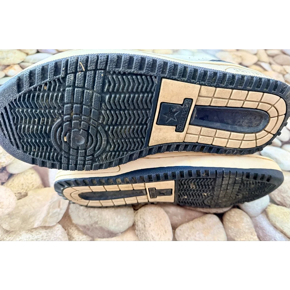Converse Sneakers - Picture 4 of 10
